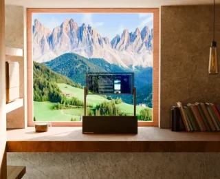 Dünyanın İlk Şeffaf Monitörü Phantom Tanıtıldı